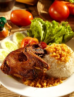 Bebek Goreng Dada